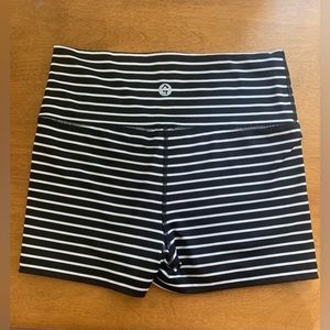 Scorpio Sol Biker Shorts